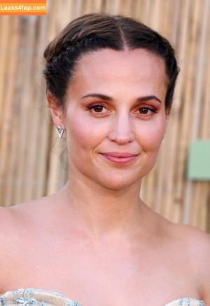 Alicia Vikander photo #0461