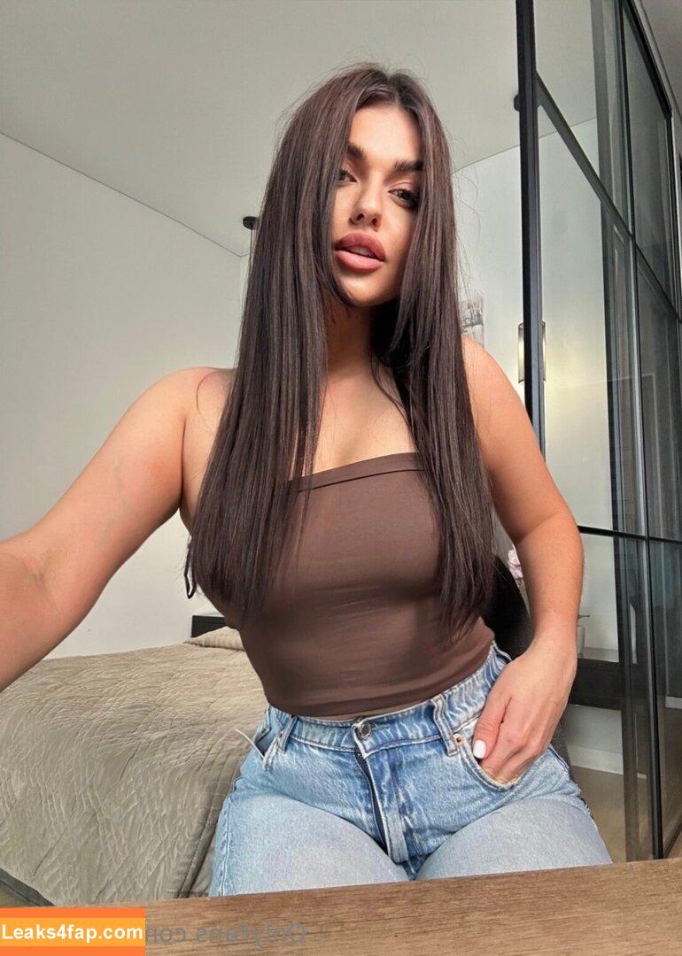 aliia_fairy / aliia.fairy leaked photo photo #0074