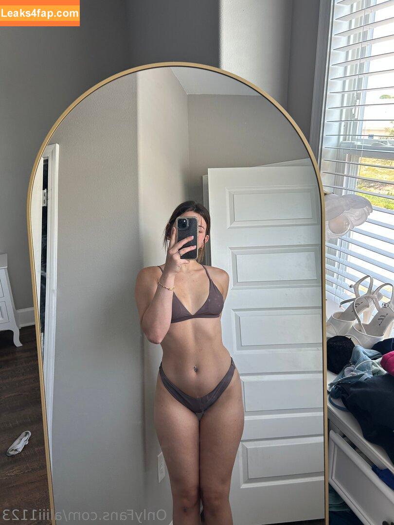 aliii1123 /  leaked photo photo #0112