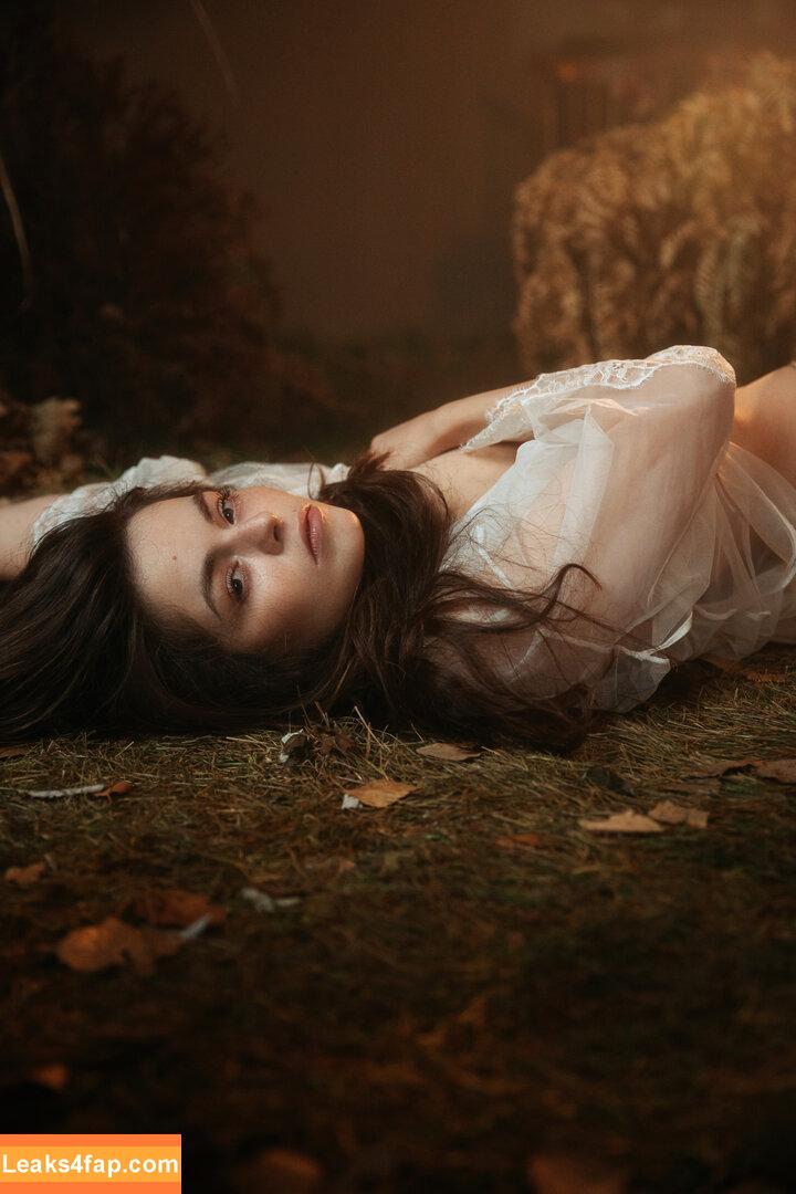 Alina Avkhadieva / mesklan / АЛИНА АВХАДИЕВА слитое фото фото #0025