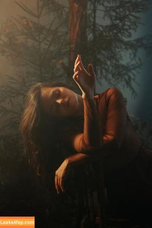 Alina Avkhadieva photo #0029