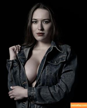 Alina Baranova photo #0094