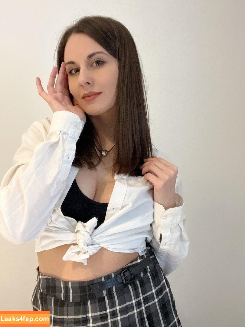 Alina Berryy /  leaked photo photo #0006