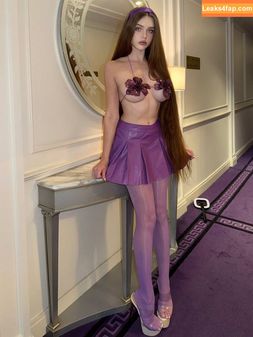 Alina Gavrilenko / __l.i.n.a__g_777 / linababyydoll777 leaked photo photo #0014