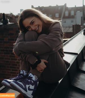 Alina Khani photo #0051