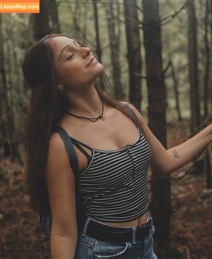 Alina Khani photo #0128