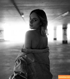 Alina Khani photo #0155
