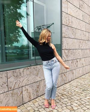 Alina Merkau photo #0059