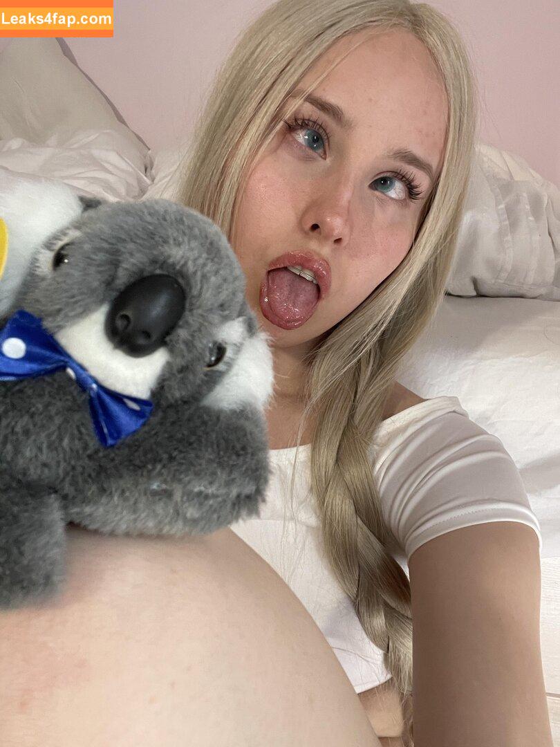 alina.ray / alinarai07 leaked photo photo #0004