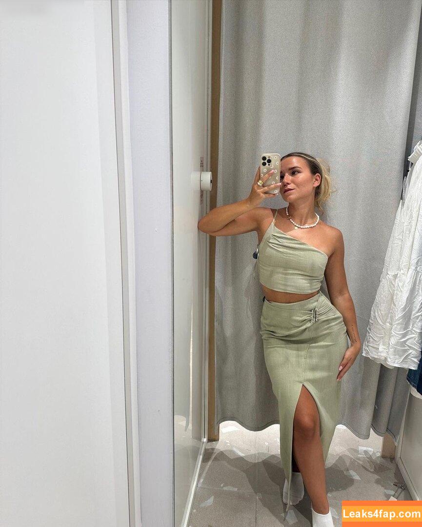 Alina Wachinger / alina770 / alinaxloves leaked photo photo #0043