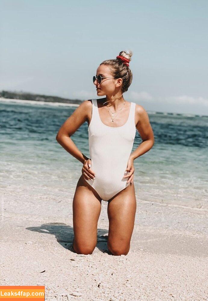 Alina Wachinger / alina770 / alinaxloves leaked photo photo #0094