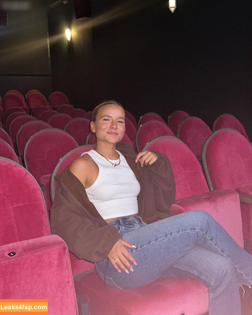 Alina Wachinger / alina770 / alinaxloves leaked photo photo #0107