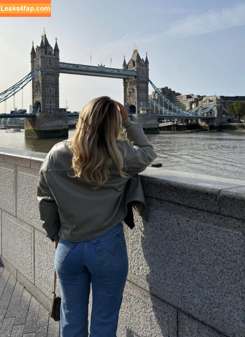 Alina Wachinger / alina770 / alinaxloves leaked photo photo #0198