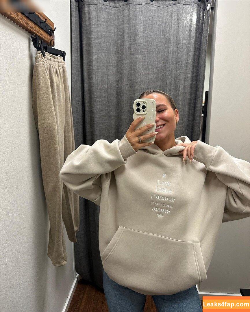 Alina Wachinger / alina770 / alinaxloves leaked photo photo #0233