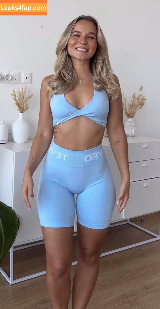 Alina Wachinger / alina770 / alinaxloves leaked photo photo #0449