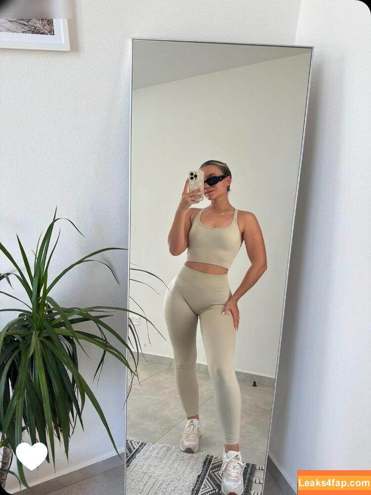 Alina Wachinger / alina770 / alinaxloves leaked photo photo #0465