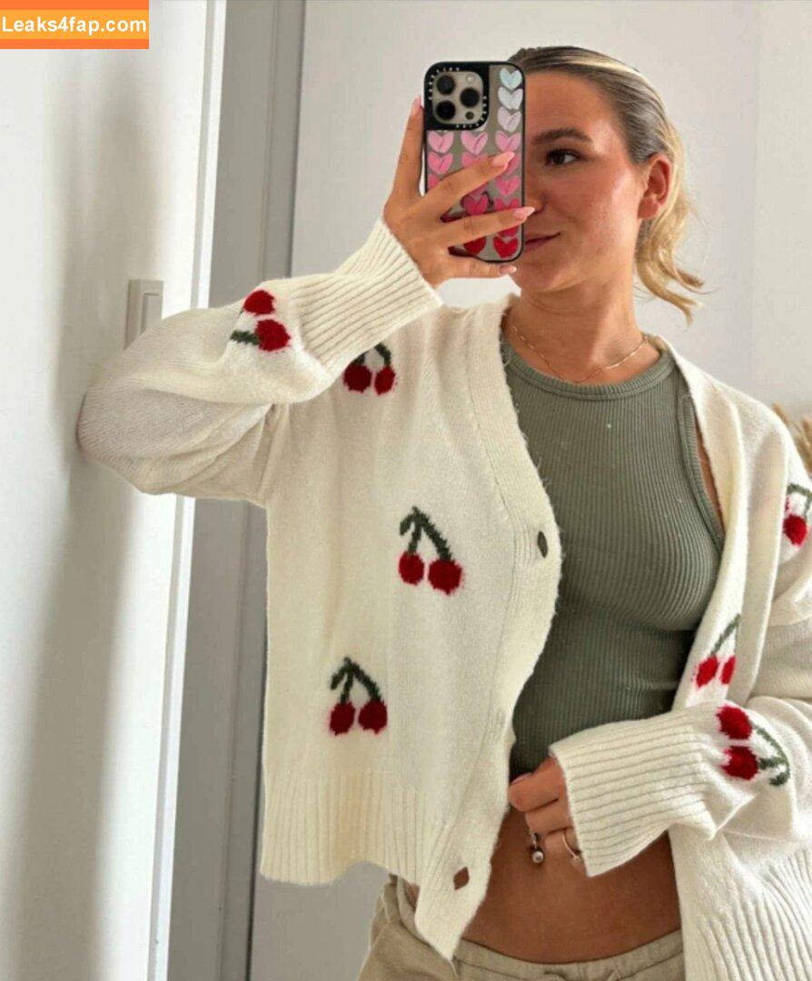 Alina Wachinger / alina770 / alinaxloves leaked photo photo #0482