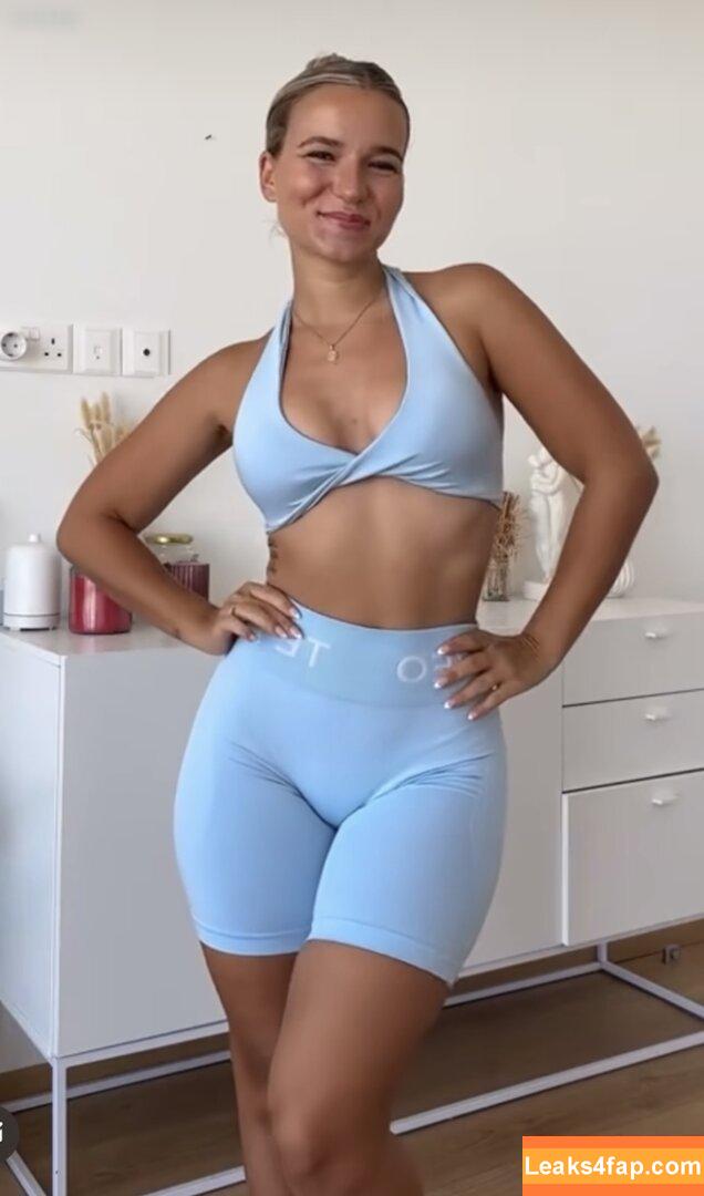 Alina Wachinger / alina770 / alinaxloves leaked photo photo #0553