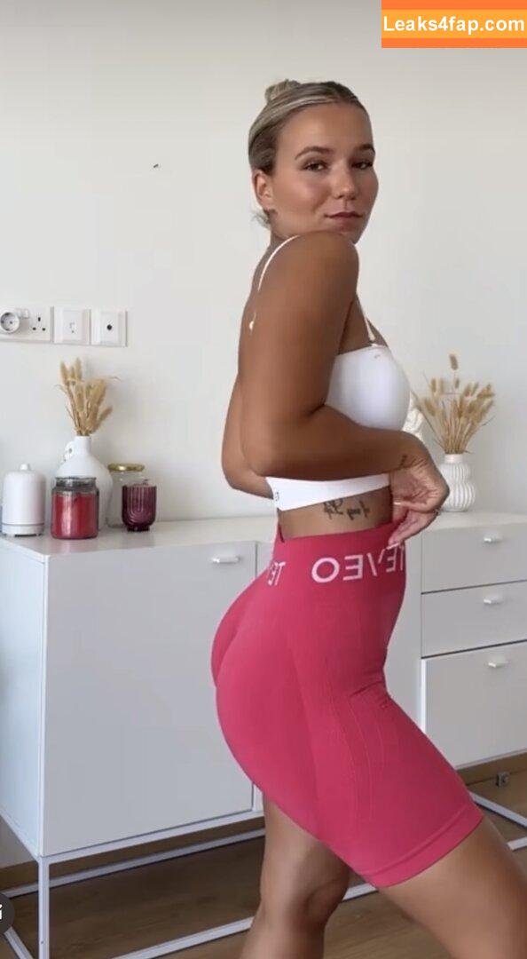 Alina Wachinger / alina770 / alinaxloves leaked photo photo #0558