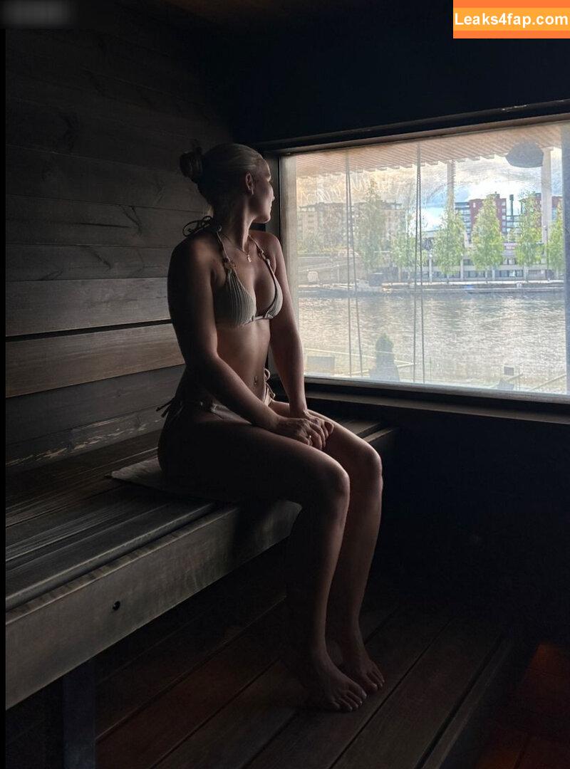 Alina Wachinger / alina770 / alinaxloves leaked photo photo #0568