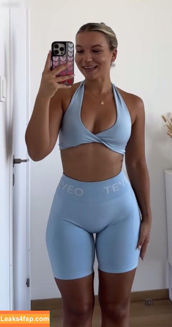Alina Wachinger / alina770 / alinaxloves leaked photo photo #0587