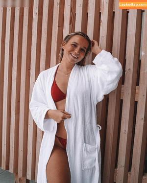 Alina Wachinger photo #0040