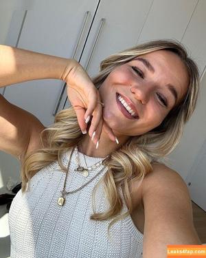 Alina Wachinger photo #0064