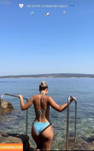 Alina Wachinger photo #0109