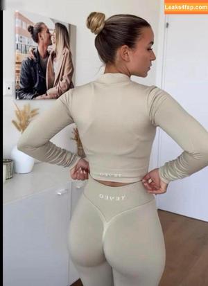 Alina Wachinger photo #0204