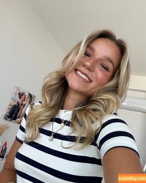 Alina Wachinger photo #0223