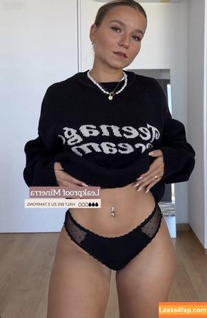 Alina Wachinger photo #0255