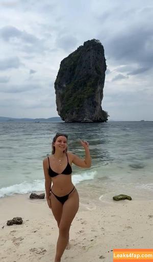 Alina Wachinger photo #0348