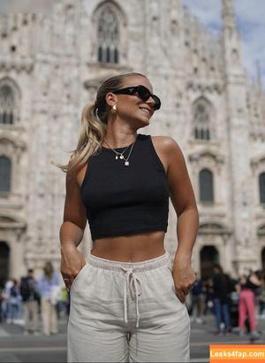 Alina Wachinger photo #0542