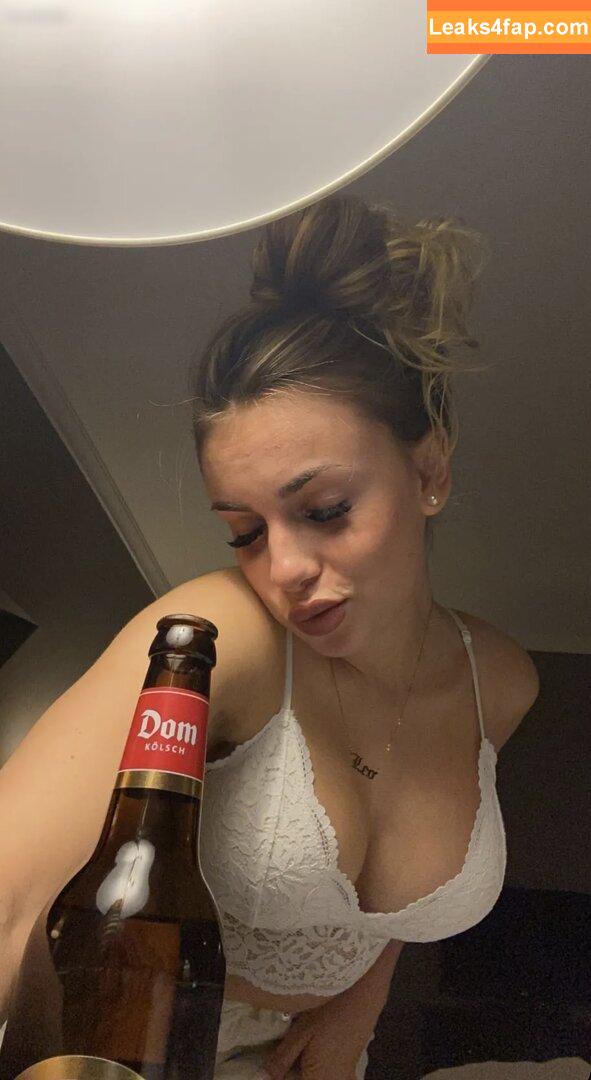 Alinahrndz leaked photo photo #0044