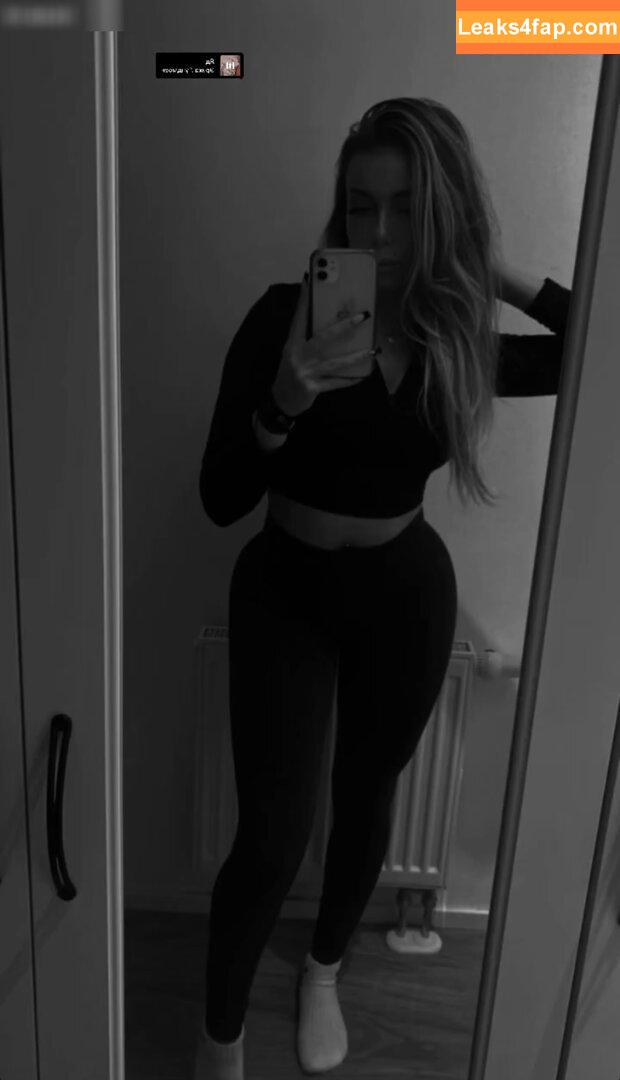 Alinahrndz leaked photo photo #0065