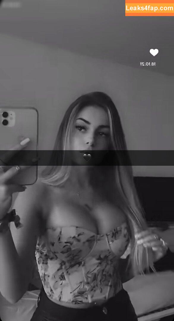 Alinahrndz leaked photo photo #0094