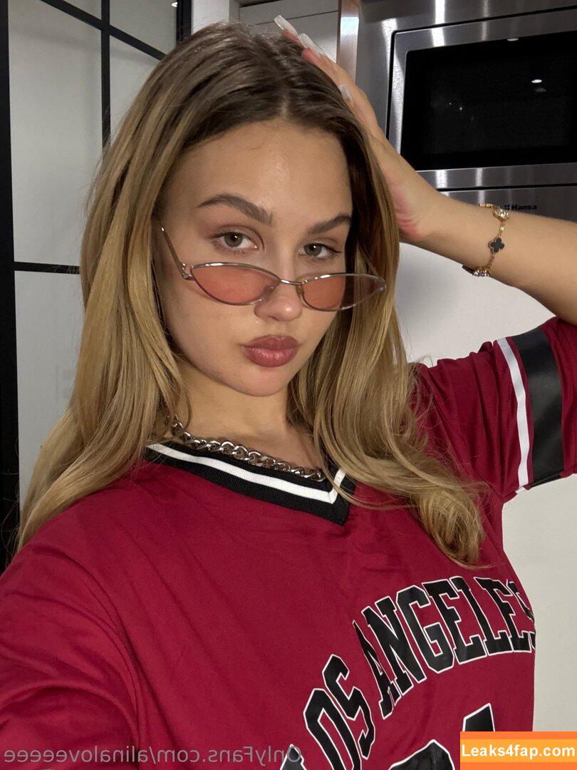 alinaloveeeee / alinaloveee leaked photo photo #0001