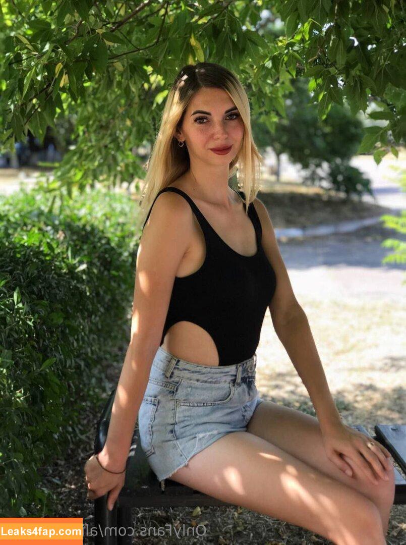 alinazineeva /  leaked photo photo #0013