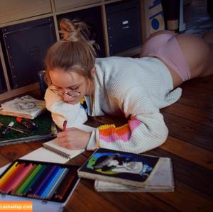 Aline Dessine photo #0301