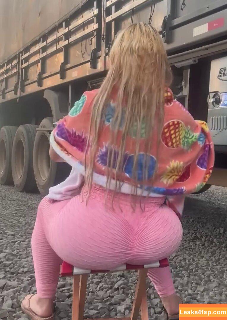 Aline Füchter Ouriques / alinezinhaouriques leaked photo photo #1116