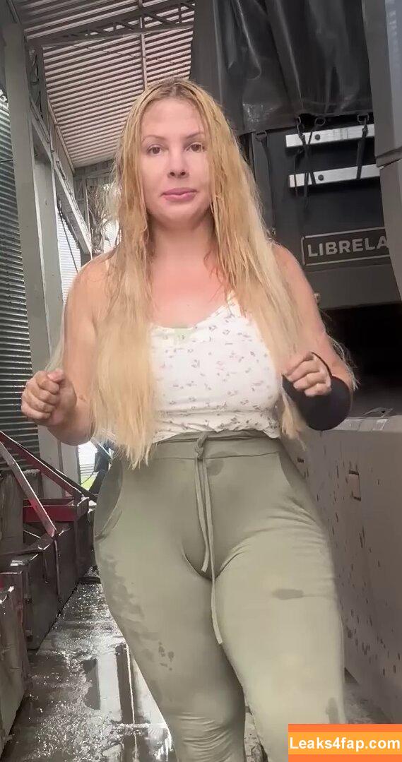 Aline Füchter Ouriques / alinezinhaouriques leaked photo photo #1130