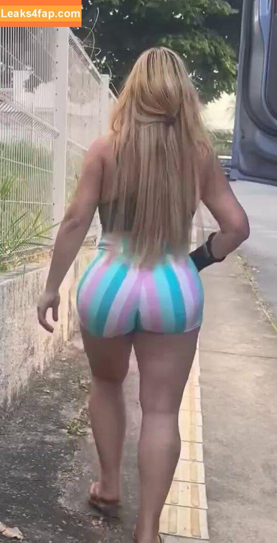 Aline Füchter Ouriques / alinezinhaouriques leaked photo photo #1141