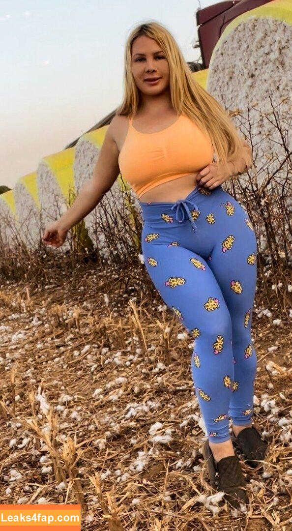 Aline Füchter Ouriques / alinezinhaouriques leaked photo photo #1162