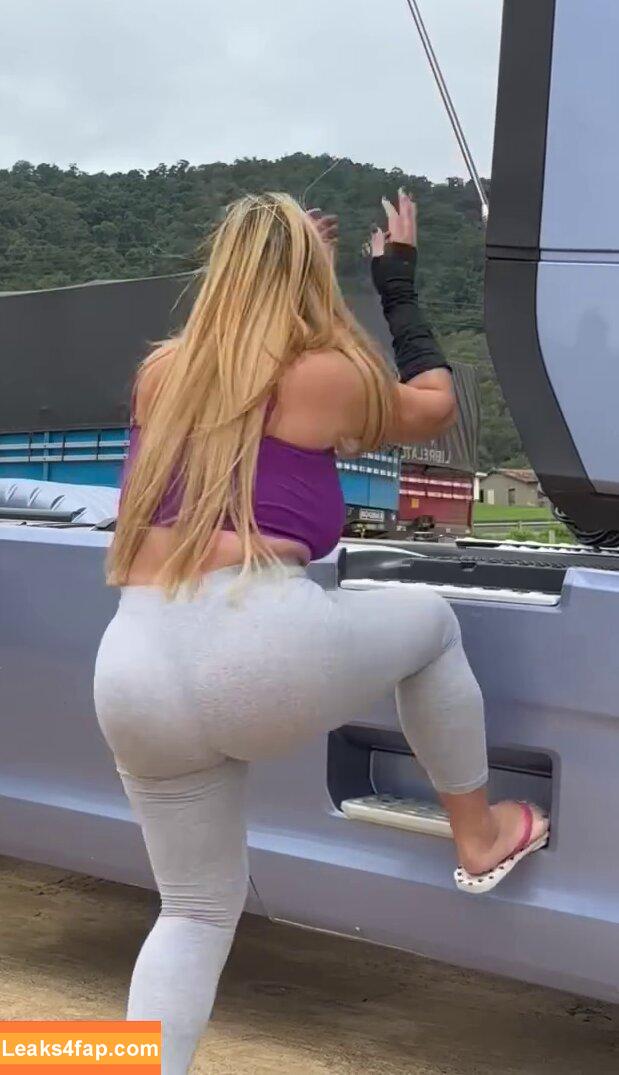 Aline Füchter Ouriques / alinezinhaouriques leaked photo photo #1183