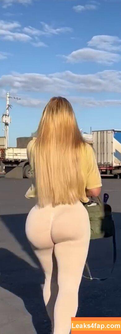Aline Füchter Ouriques / alinezinhaouriques leaked photo photo #1202