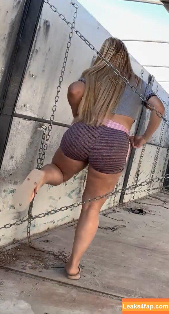 Aline Füchter Ouriques / alinezinhaouriques leaked photo photo #1206