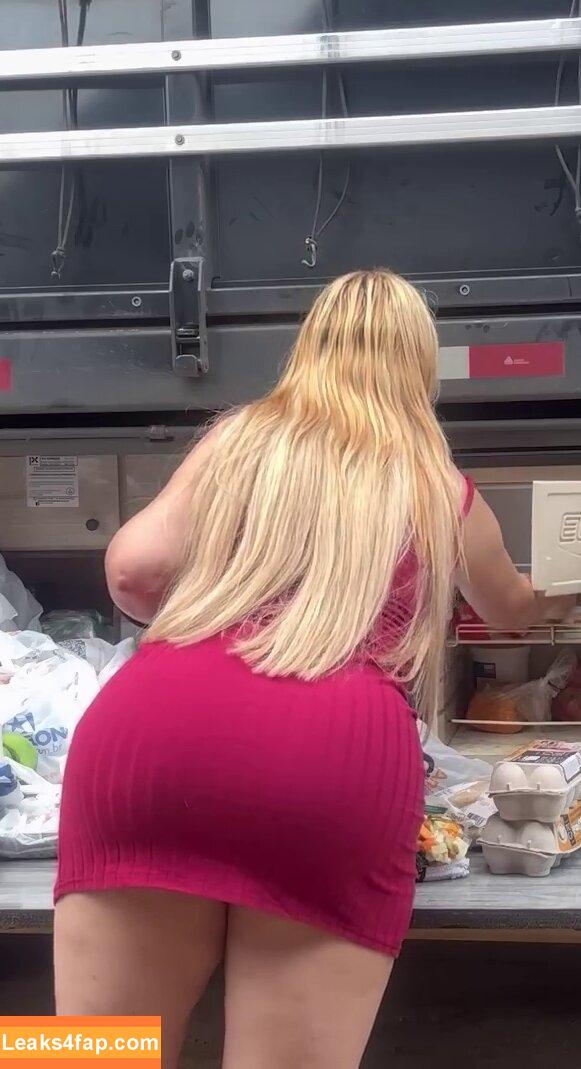 Aline Füchter Ouriques / alinezinhaouriques leaked photo photo #1217