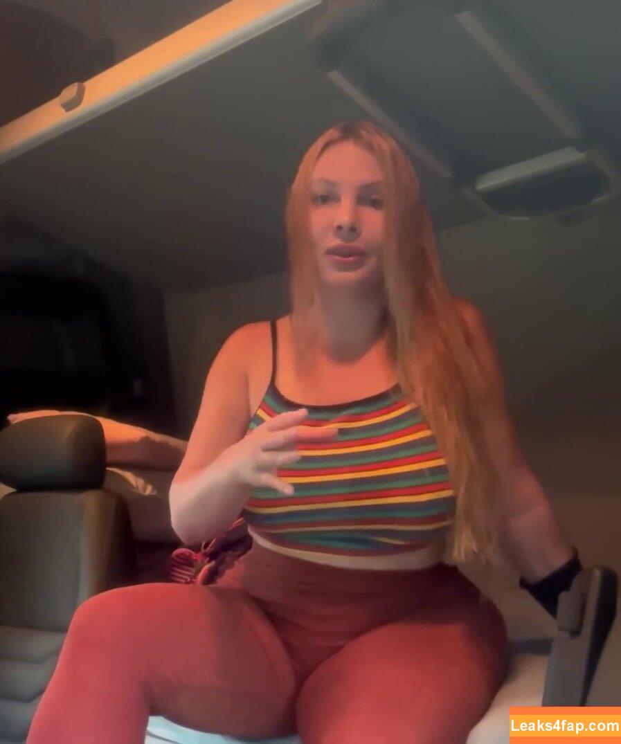 Aline Füchter Ouriques / alinezinhaouriques leaked photo photo #1246