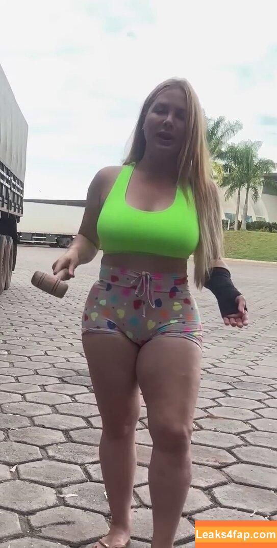 Aline Füchter Ouriques / alinezinhaouriques leaked photo photo #1278