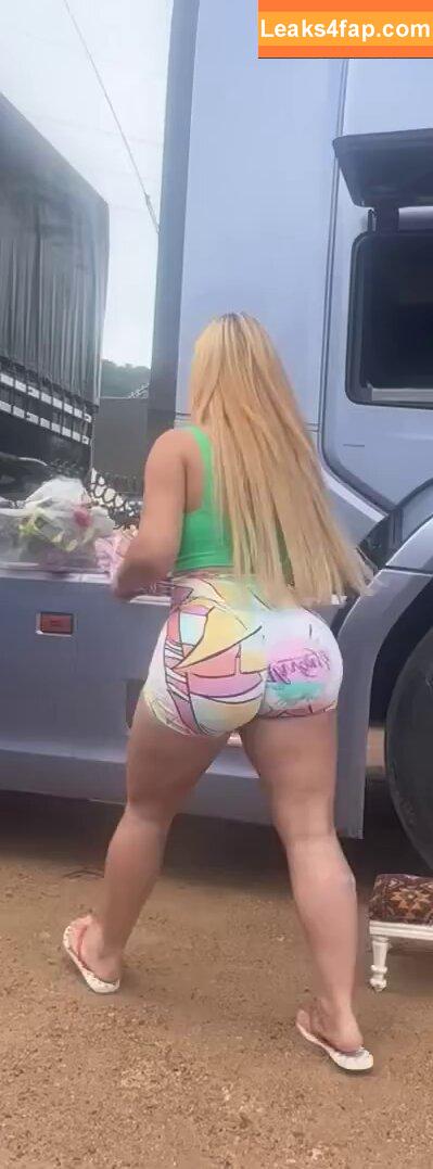 Aline Füchter Ouriques / alinezinhaouriques leaked photo photo #1298